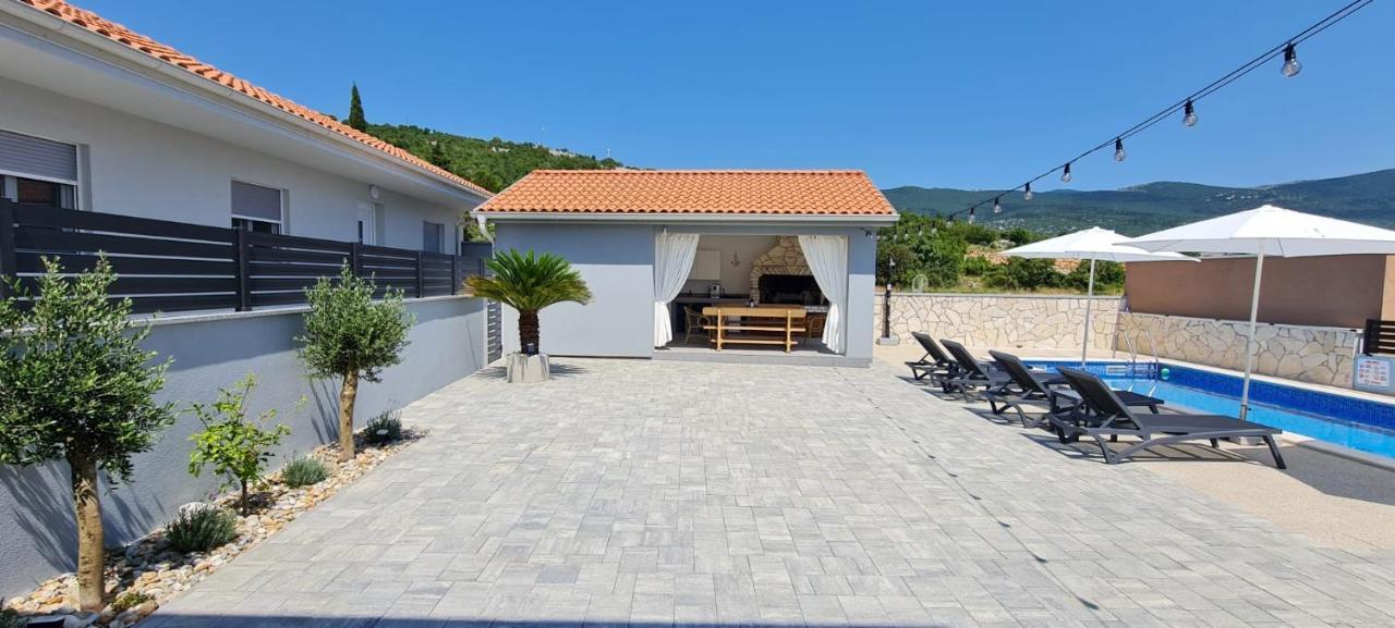 House Vallis Aurea Povile Esterno foto