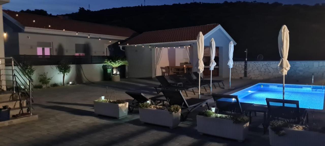 House Vallis Aurea Povile Esterno foto
